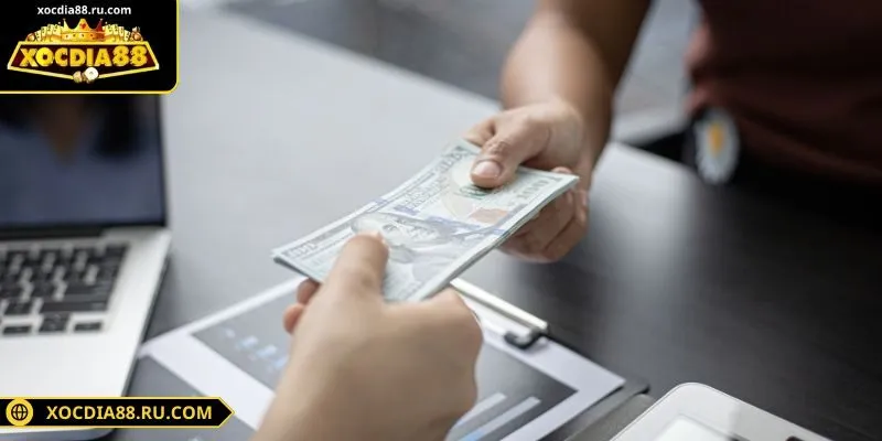 Bạn cần chú ý thời gian giao dịch và kiểm tra lịch sử nếu cần